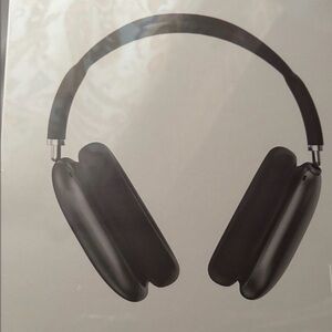 Black Wireless Headphones